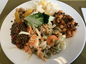 Salad plate at Ecofamily in Cordoba