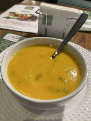 Sopa cenoura Thai  at Urban Remedy in Sao Paulo