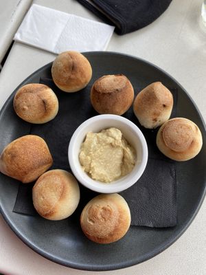 Vegan dough balls and hummus!!😮😍 at Pizza Express in Sutton Coldfield