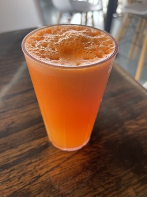 12 ounce Ginger Twist - heavy carrot flavor, clearly   at Urban Beets Cafe & Juicery in Wauwatosa