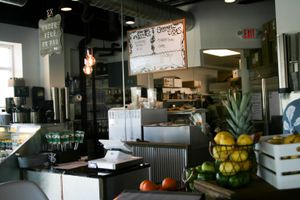 juice bar area at Urban Beets Cafe & Juicery in Wauwatosa