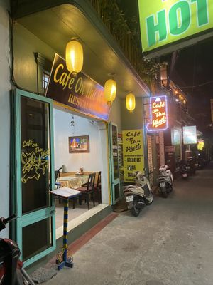 Café on Thu Wheels, Hue  at Cafe on Thu Wheels in Hue