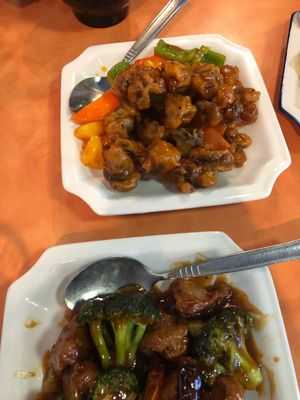 sweet and sour mushroom chicken lunch special - comes with rice bowl and veggie spring bowl - amazing crunch with excellent flavor - similar to Mcnuggets with sweet & sour sauce  at Happy Family - San Bernardino in San Bernardino