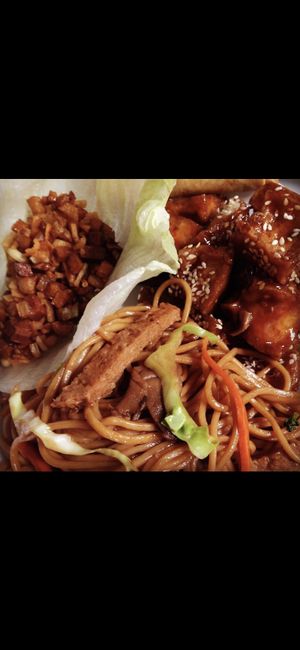 Plate of 4 dishes  at Happy Family - San Bernardino in San Bernardino