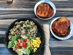 Vegan pilaf rice (ask them to take the bacon out and it’s vegan)  at Newyork B&C in Seoul