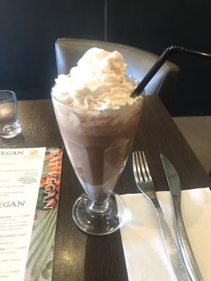 Milkshake at Coffee Crepes in Paris