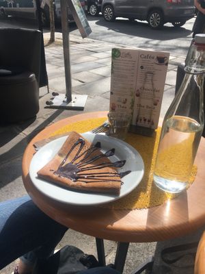 vegan crêpe with chocolate sauce  at Coffee Crepes in Paris