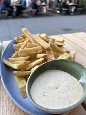 Fries with 3 pepper sauce  at Hans im Glück - Tal in Munich