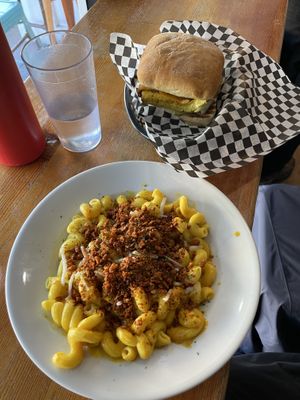 Bacun craft mac and big bad breakfast sandwich. The mac and cheese was a bit watery but the bacun topping was yum. Breakfast sandwich was sooooo good 🤤  at Fern Cafe and Bakery in Victoria