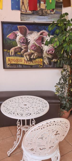 Chanchitos hermosos   at Recuerdos del Cajon del Maipo - La Vegana con Ganas in San Jose De Maipo