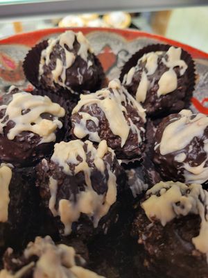 Bombones avena nuez at Recuerdos del Cajon del Maipo - La Vegana con Ganas in San Jose De Maipo