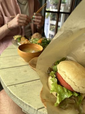 Burger  at Ramuna in Nara