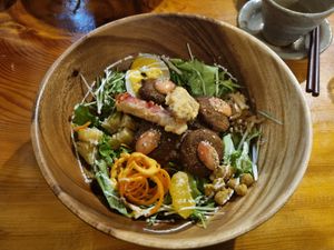 Delicious bowl😄just one of the dishes at Ramuna in Nara