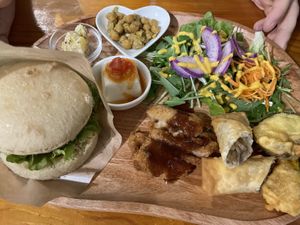 hamburger meal  at Ramuna in Nara