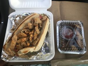😋 Oyster mushroom po’boy and home fries  at Irregardless Cafe in Raleigh