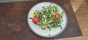 Avocado toast delicious at Balance Deli in Frankfurt