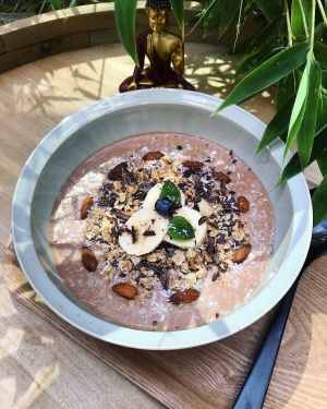 PB Chocolate Protein Bowl at Balance Deli in Frankfurt