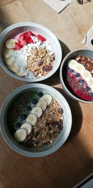 Green Glow, Strawberrylicious and Very Berry Smoothie Bowls at Balance Deli in Frankfurt