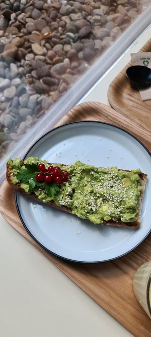 🥑 toast at Balance Deli in Frankfurt