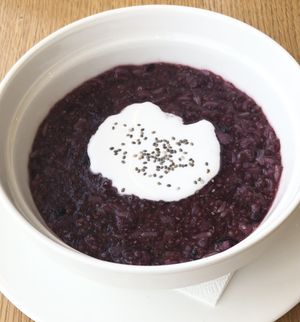 Berry porridge  #Veganuary at Eat Well Restaurant in Dubai