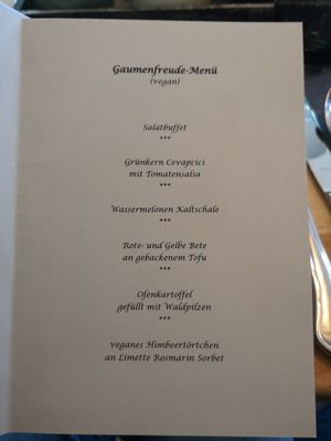 Veganes Sechsgangmenü - Vorbestellung erforderlich at NaturPurHotel in Meerfeld