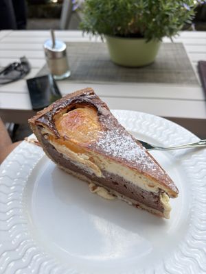 Vegan taartje   at NaturPurHotel in Meerfeld