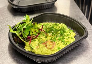 To-Go Spinach & Garden Pea Risotto 
(V) (VG)

Optional Vegan-style Parmesan at Underground Dining in Bangor