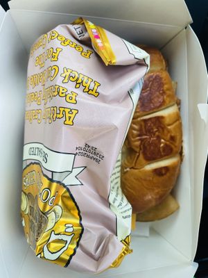 Chips and deli sandwichh  at V-Grits and Chimera Brewing in Louisville