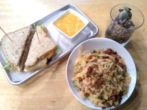 food at V-Grits and Chimera Brewing in Louisville