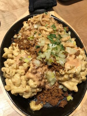 Mac n cheese 🧀  at V-Grits and Chimera Brewing in Louisville