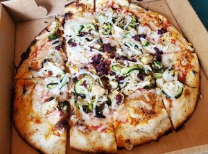 Farmer Market Flatbread with vegan cheese at Rail Trail Flatbread Co in Hudson