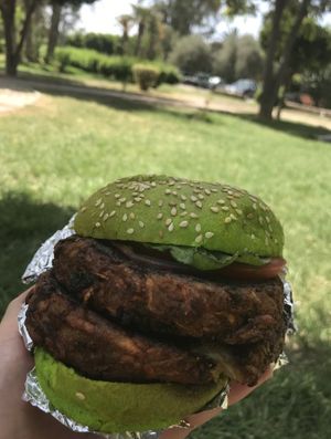 F*uck it was hard to find!
And u cant get there with a car u need to walk
Anyway It wasn't cheap but totally worth it. (and I was starving too lol) 
Btw ask for no sauce blanche at Beats Burger in Marrakech