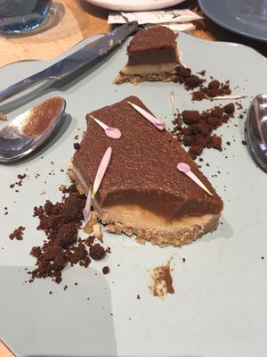 Delicious white chocolate and baobab dessert at Veganapati in Lisbon