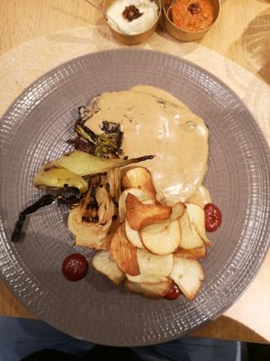 Beef seitan at Veganapati in Lisbon