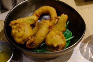 Bahji - Onion, Avocato, "alheira". at Veganapati in Lisbon