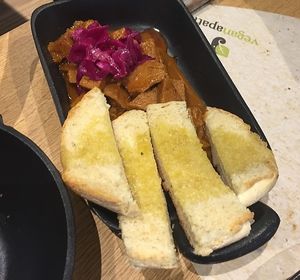 "Pica pau" at Veganapati in Lisbon