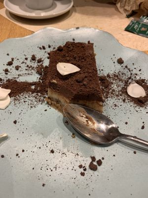 White chocolate and baobab torte. Ha! at Veganapati in Lisbon