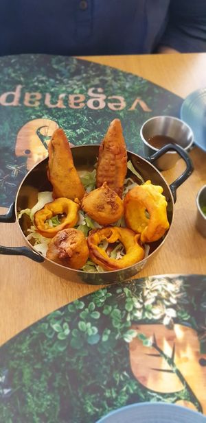 Bhaji at Veganapati in Lisbon