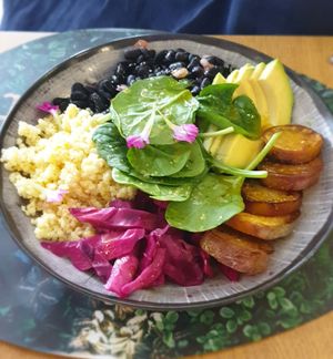 Protein bowl at Veganapati in Lisbon