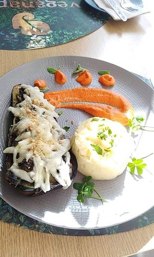 Lasanha de berinjela at Veganapati in Lisbon
