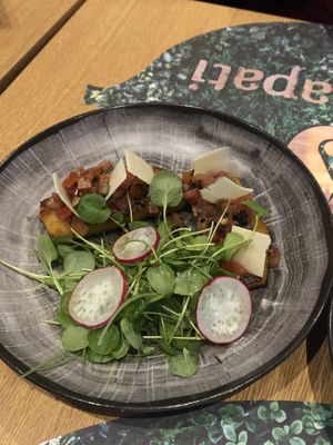 cornbread bruschetta  at Veganapati in Lisbon