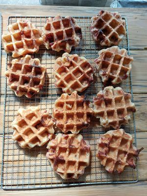 Strawberry Toffels at Iriyama Tofu Shop in Kyoto