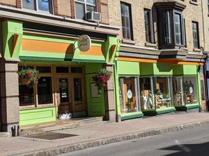 exterior (Aug-2022) at La Carotte Joyeuse in Quebec