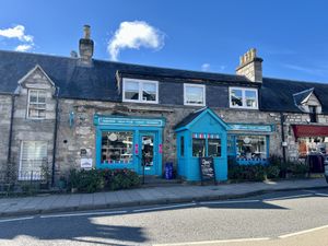 Exterior of the cafe   at Hettie's Tearoom in Pitlochry