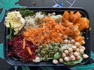 Rogue Bowl  at True Juice in Grants Pass