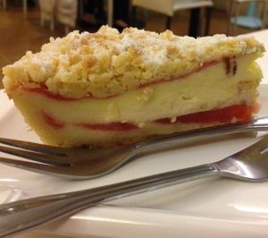 strawberry cheesecake at Loving Hut - Huaining in Taipei