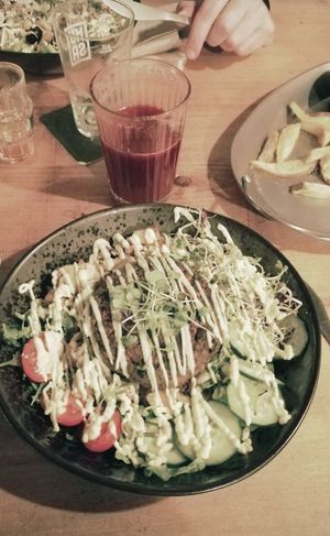 Vegan Burguer at Apuro Vegan Bar in Porto