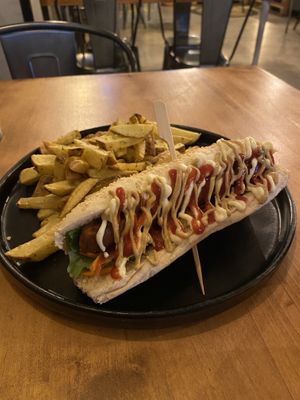 🌭 at Apuro Vegan Bar in Porto