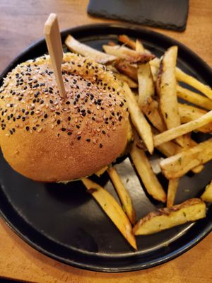Burger and fries at Apuro Vegan Bar in Porto
