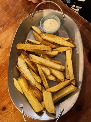 Fries  at Apuro Vegan Bar in Porto